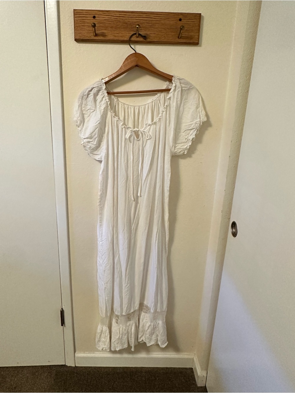 Women's Semi-Sheer White Peasant Nightgown